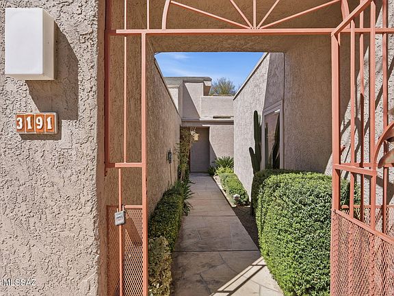 3rd image of 3191 N Brittlebush Ln