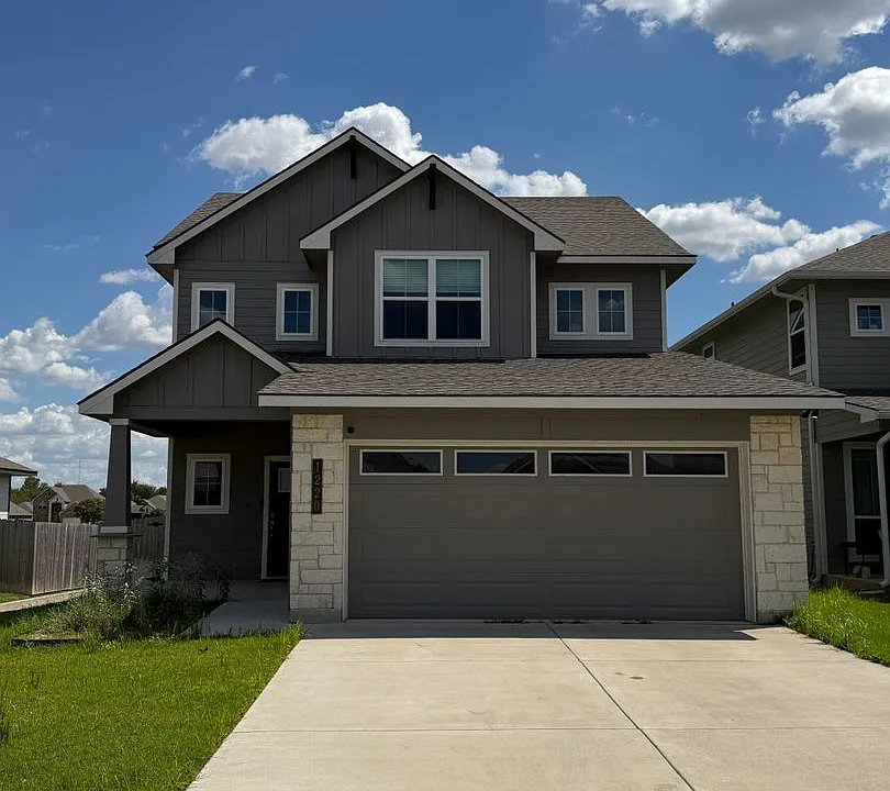 1220 Elise Ave