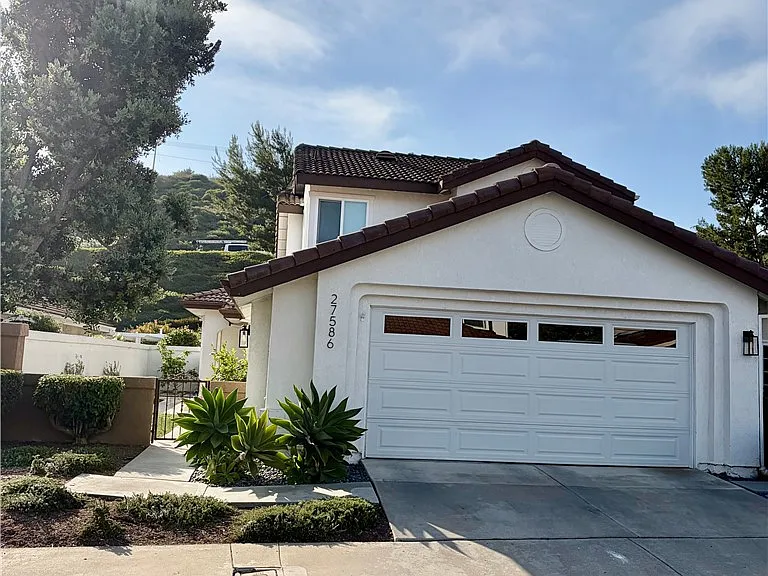27586 Paseo Castile — Photo 2