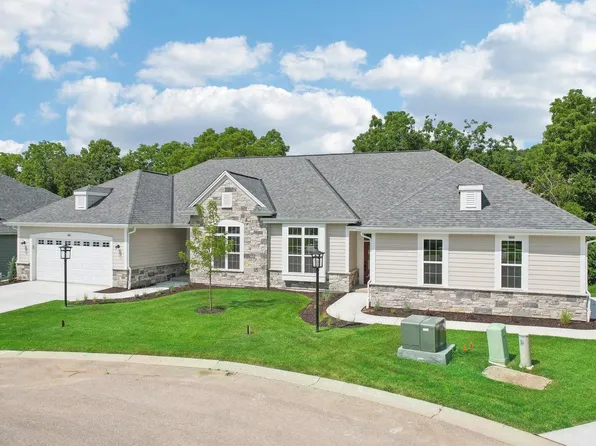 442 Prairie Song COURT #0501, Waukesha, WI 53188