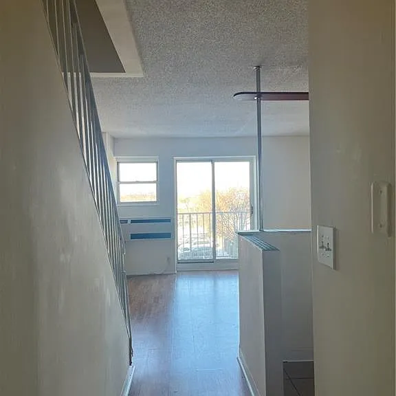 2955 Shell Rd #3N — Photo 9
