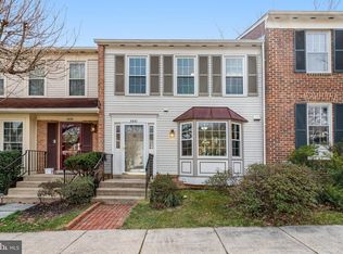 5661 Ridge View Dr, Alexandria, VA 22310