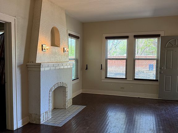 5th image of 630 W Gramercy Pl