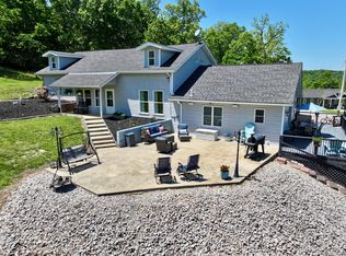 17772 Rayfield Rd, Eminence, MO 65466