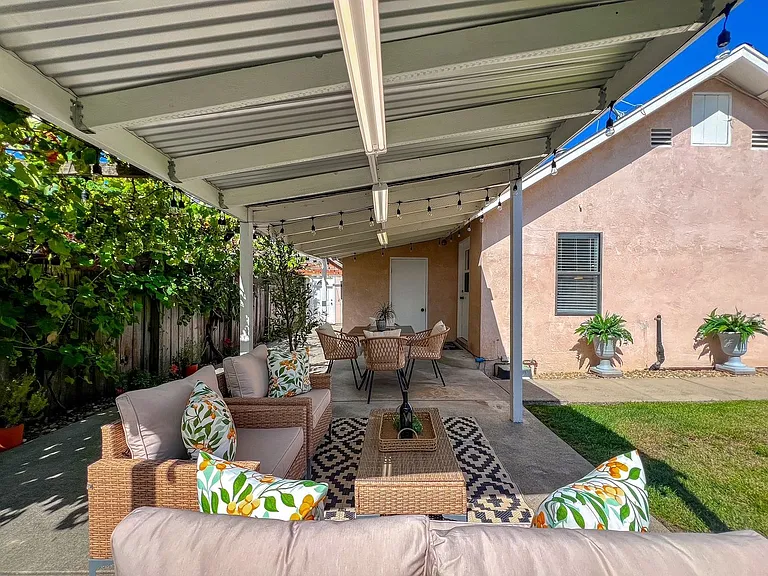 25 Berna Ave — Photo 34