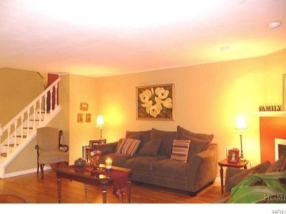 5th image of 606 Covington Pl