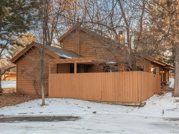 26 S Eagle Circle, Aurora, CO 80012