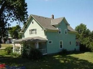 442 E 5th St, Hickman, NE 68372