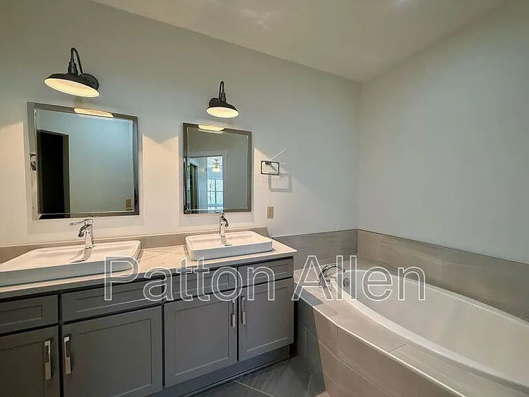 9 Kenilworth Knl #202 — Photo 17