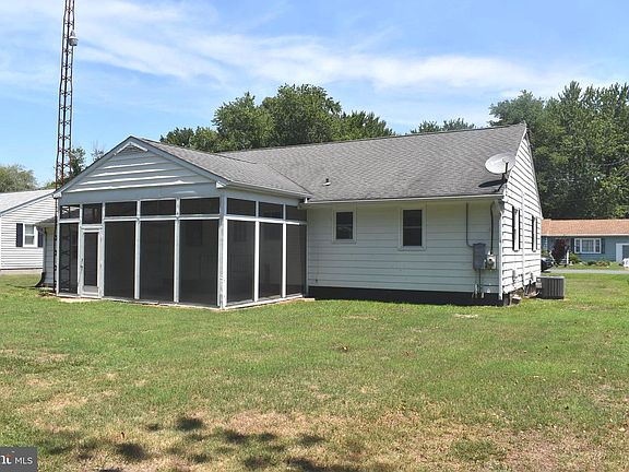 4th image of 108 Richardson Dr
