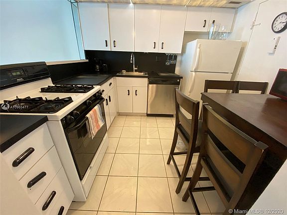3rd image of 2030 S Ocean Dr APT 2117