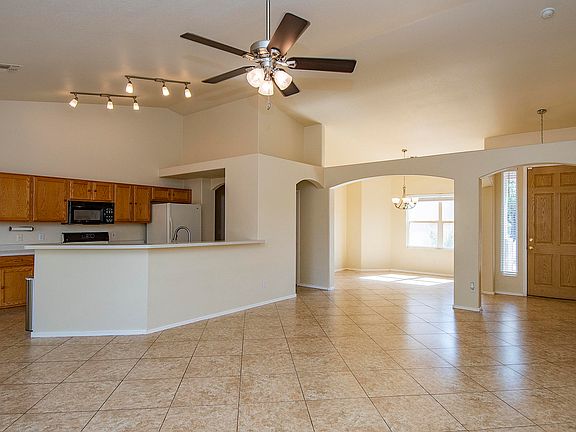 2nd image of 9295 N Sugar Foot Dr