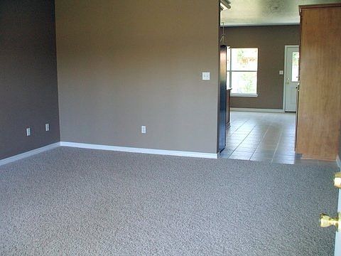 2nd image of 15512 Prairie St