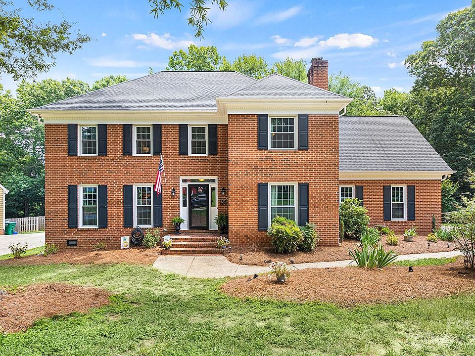 1st image of 2710 Oxborough Dr