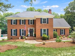 2710 Oxborough Dr, Matthews, NC 28105