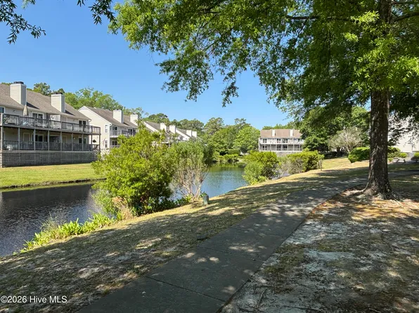 5221 Largo Court #4c- 202, Wilmington, NC 28409