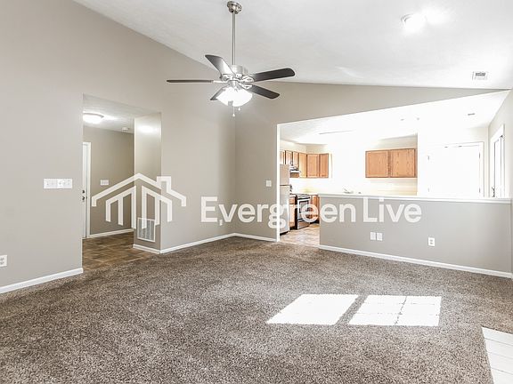 5th image of 1620 Park Hurst Dr