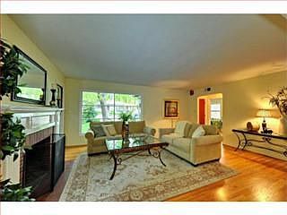 5th image of 233 San Mateo Ave