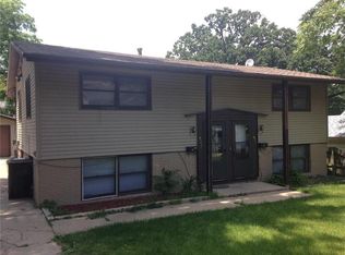 833 Wellington St SE, Cedar Rapids, IA 52403