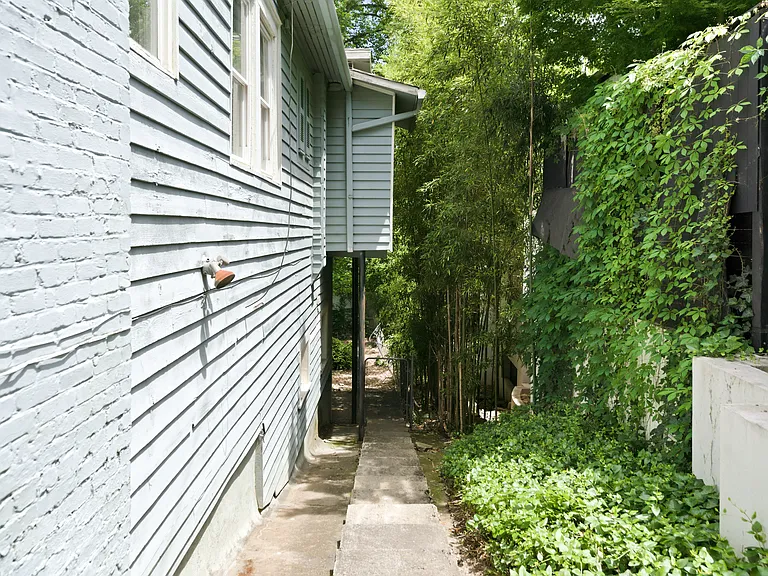 2609 Brookwood Dr NE #0 — Photo 43