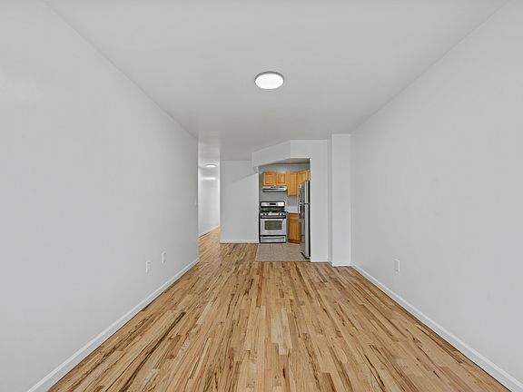 5th image of 2470 Glebe Ave APT 3