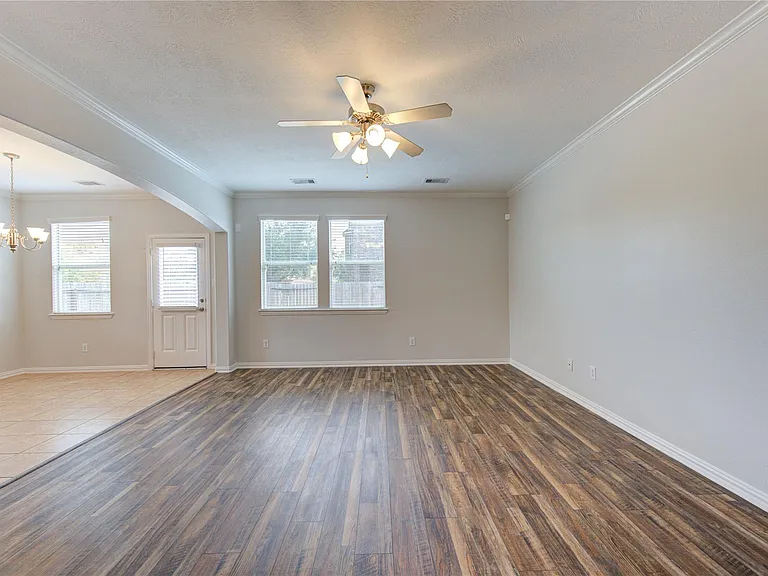 24615 Lakecrest Bend Dr — Photo 13
