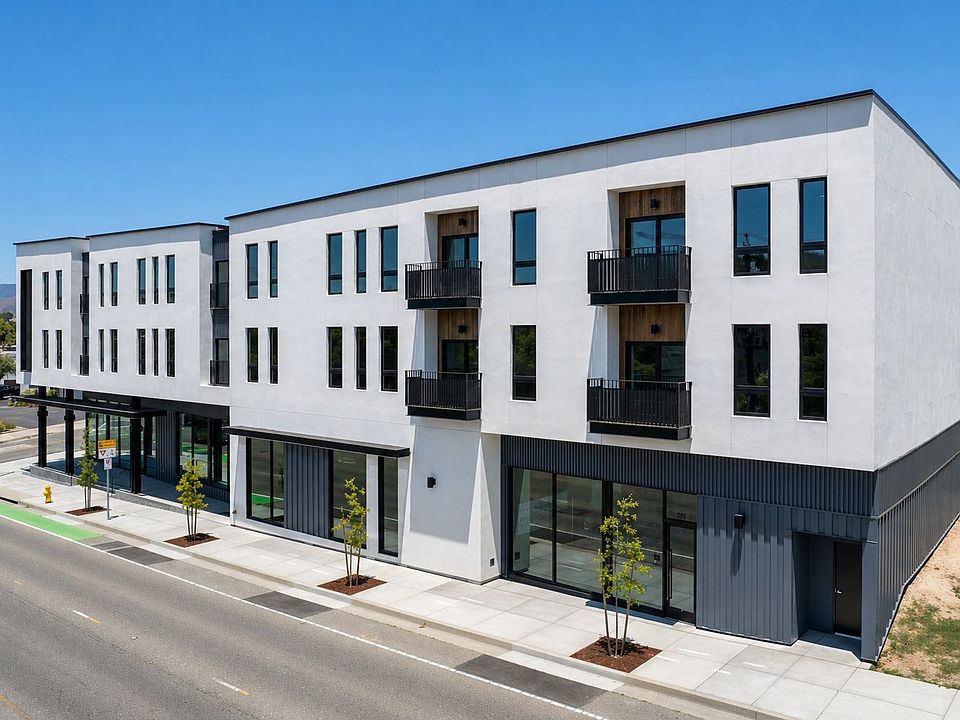 1st image of 2800 Broad St #201