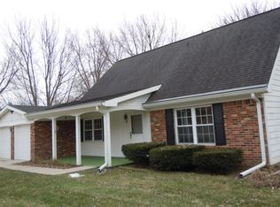 370 Winding Way, Carmel, IN