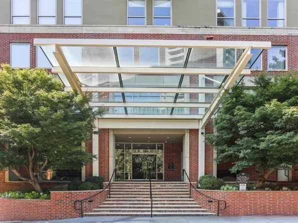 2626 Peachtree Rd NW Unit 802, Atlanta, GA 30305