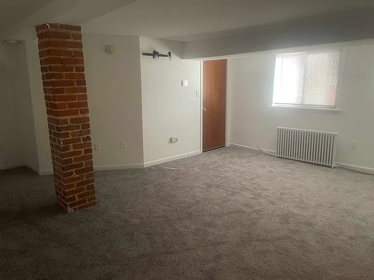 1712 Kilbourne Pl NW #1B — Photo 3