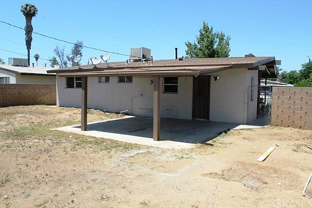 1st image of 25177 Gentian Ave