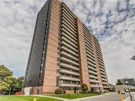 15 Torrance Rd, Toronto, ON