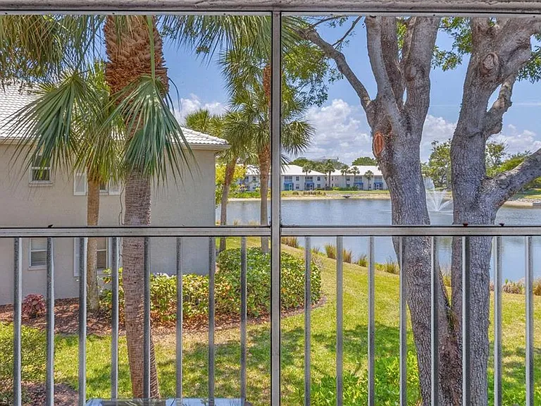 822 Gulf Pavillion Dr #202 — Photo 20