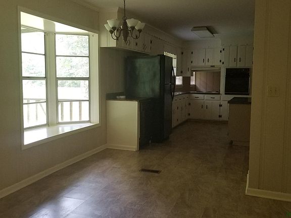 2nd image of 8200 Coleman Dr