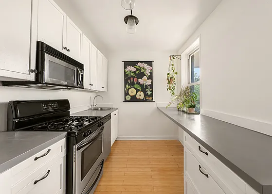 Sold by Douglas Elliman | media 19