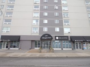314 14th St NW #806, Calgary, AB T2N 1Z8