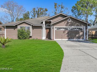8797 Spring Harvest Ln E, Jacksonville, FL 32244