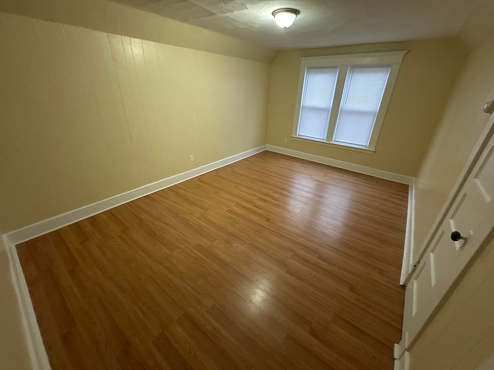 2nd image of 82 Truman St #3