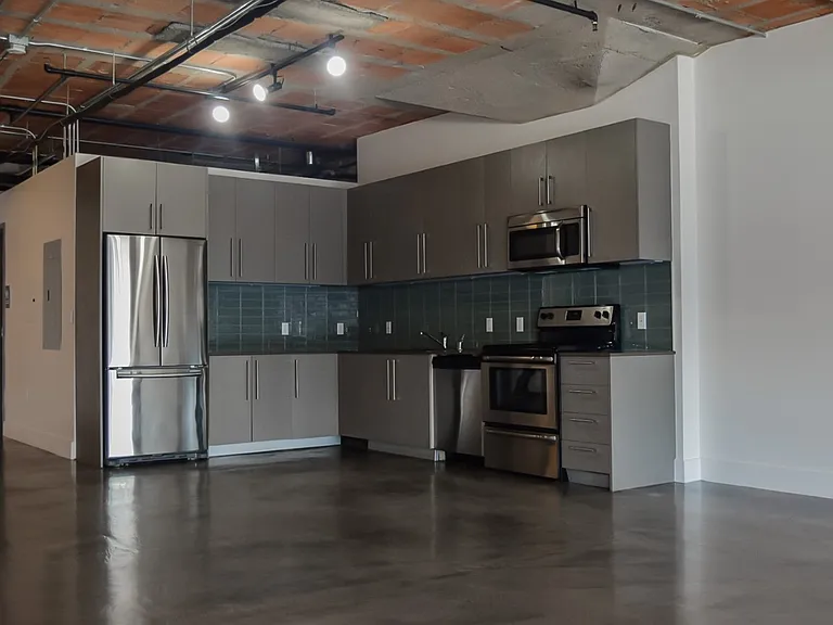 Binford Lofts — Photo 28