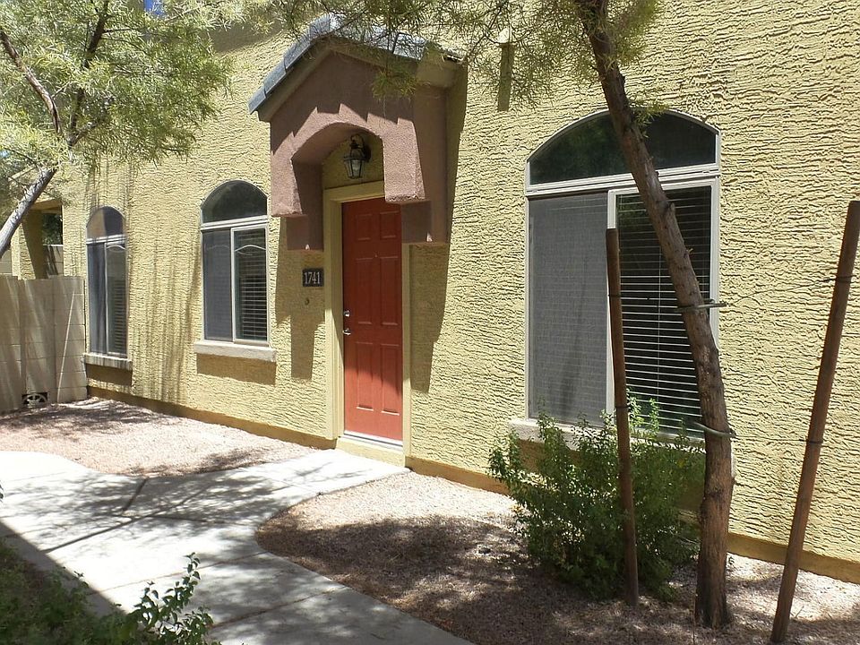 1st image of 2402 E 5th St #1741