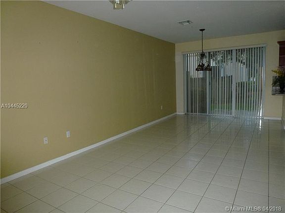 3rd image of 717 NW 170th Ter