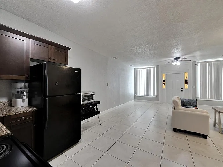 3651 Haines Rd N — Photo 22