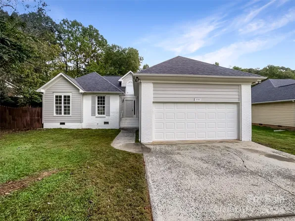5306 Rockwood Rd, Charlotte, NC 28216