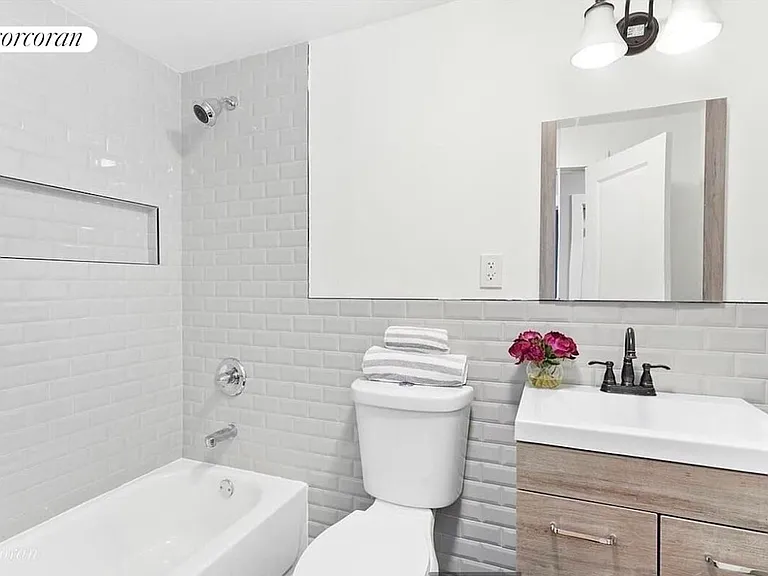 1350 E 84th St #2 — Photo 7