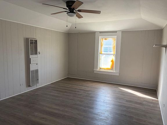 2nd image of 931 9th Ave