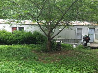 5190 Knox Rd, Chapmansboro, TN 37035