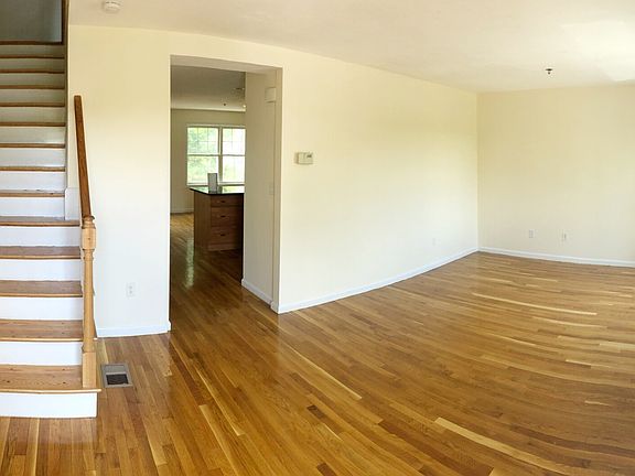 5th image of 45 Prospect Hill St #B