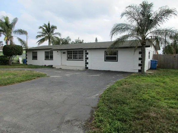 806 Minnesota Street, Lantana, FL 33462