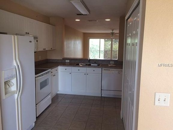 5th image of 2638 Emerald Lake Ct #2638
