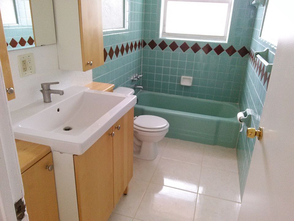 1st image of 1461 NE 56th St #2
